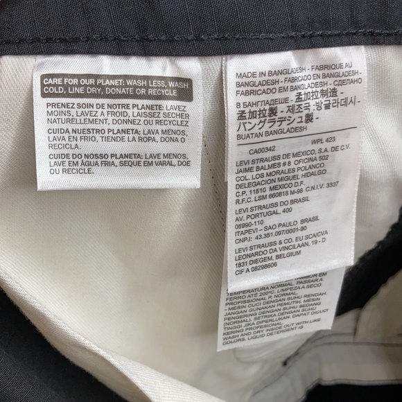 Levi Strauss & co. Black rip stop cargo shorts size 40 - Picture 10 of 11